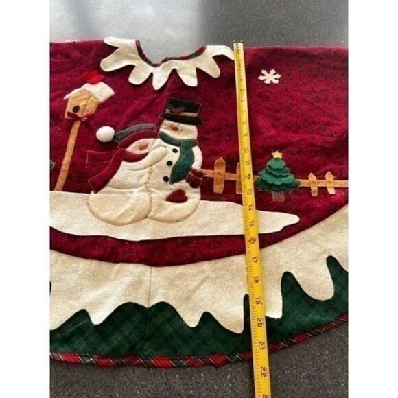Vintage christmas tree skirt - Picture 2 of 5